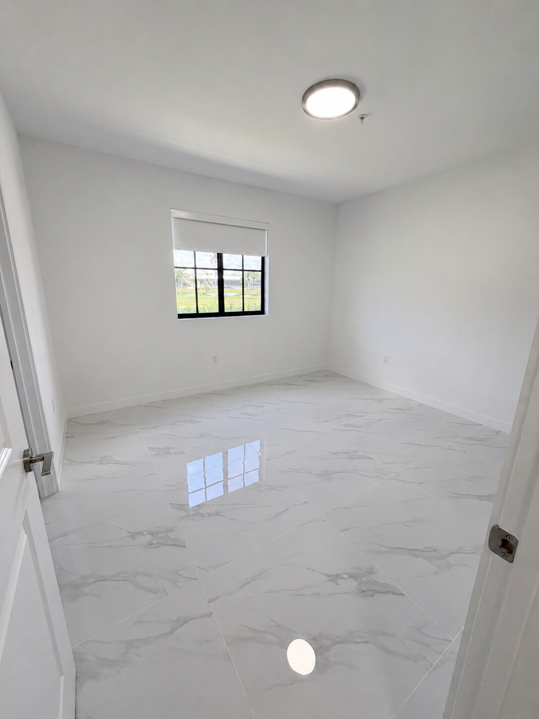 Apartment feature 6 in Hialeah
