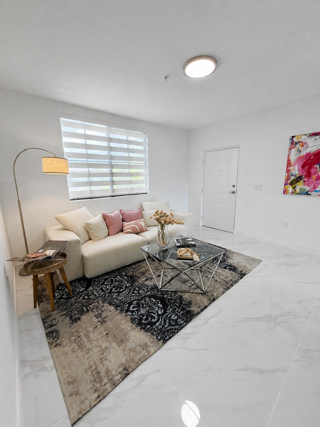 Apartment feature 3 in Hialeah